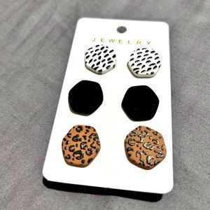 3 pack stud earrings